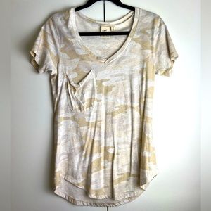 Muted army print tee